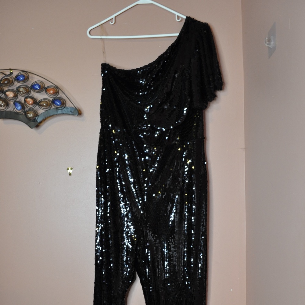 BLACK ONE SHOULDER PANTS JUMPER
